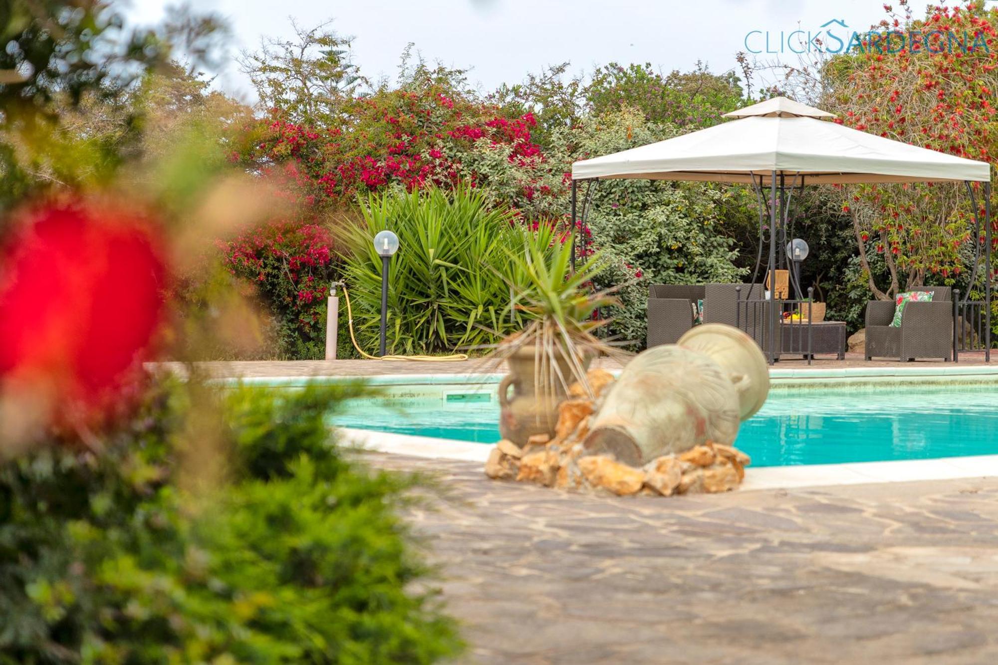 Villa Melograno With Exclusive Swimming Pool Surrounded By Greenery Campanedda エクステリア 写真